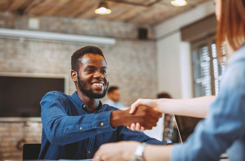 Aprovado projeto para contratação especial de jovens e adultos desempregados